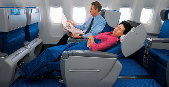 Авиакомпания KLM даёт пассажирам выбрать себе попутчика