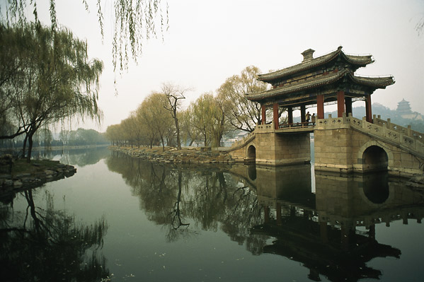 Пекин введет 72-х часовой безвизовый режим для иностранных туристов