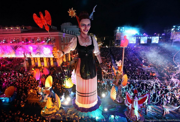 Традиционный карнавал в Ницце