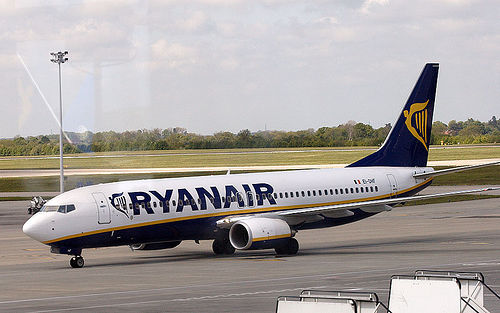 Ryanair начнет продажи через глобальную систему бронирования Amadeus