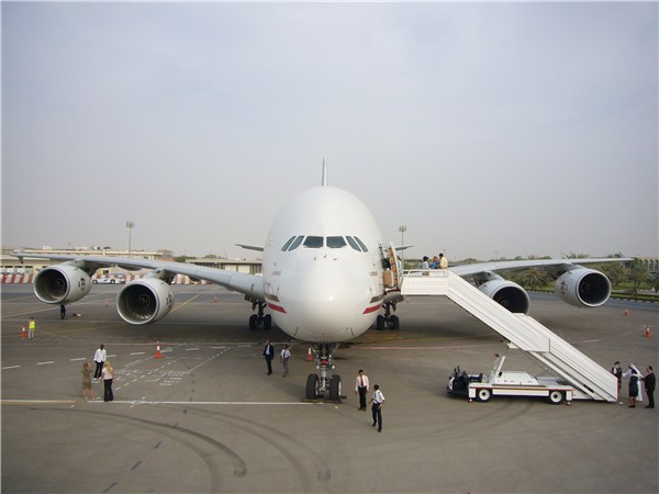 Etihad Airways будет встречать и помогать всем желающим в аэропорту Абу-Даби