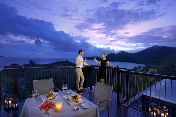 Отпраздновать Новый год в раю возможно с помощью Raffles Praslin Seychelles