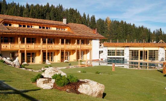 В итальянских Альпах открылся гипоаллергенный отель
