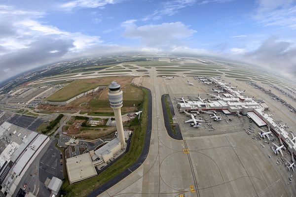 Лидером по пассажиропотоку в мире остается аэропорт Атланты