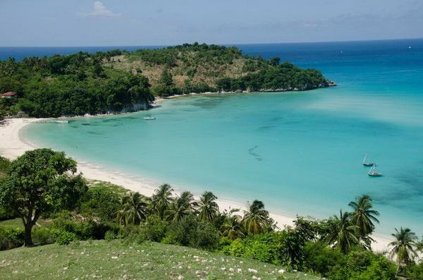 Власти Гаити решили облагородить для туристов еще один остров